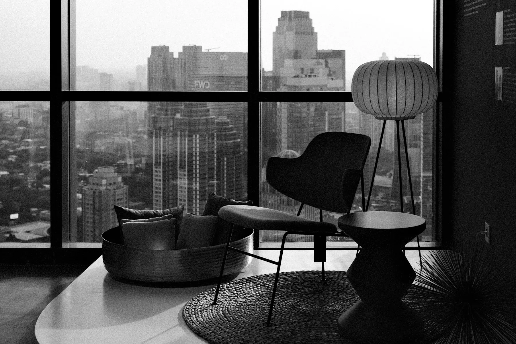 Sitting area off the living room